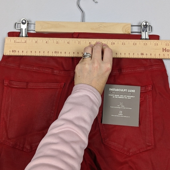 Bridget Cropped High-Rise Instasculpt Bootcut Red Jeans Size 31 - Picture 13 of 16